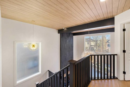 125 Discovery Place Sw, Calgary, AB - Indoor Photo Showing Other Room