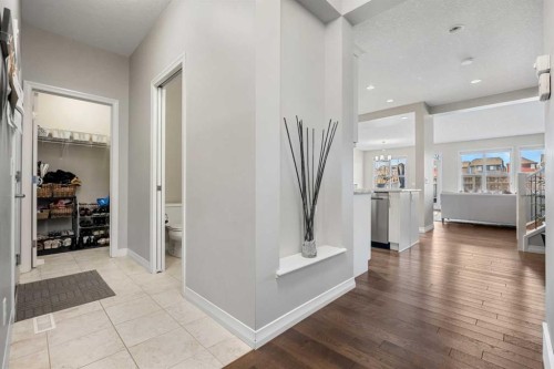 206 Mahogany Passage Se, Calgary, AB - Indoor Photo Showing Other Room