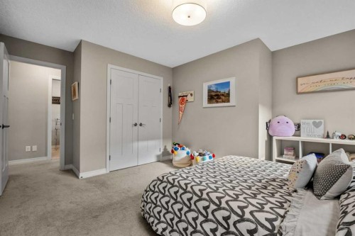 206 Mahogany Passage Se, Calgary, AB - Indoor Photo Showing Bedroom