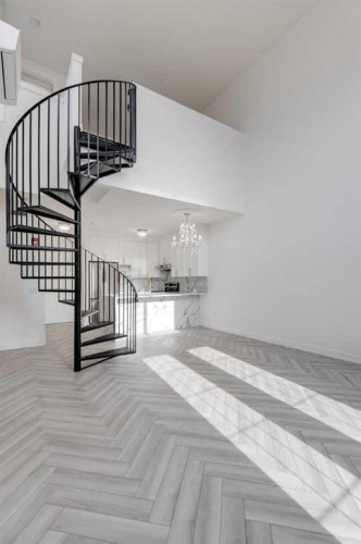 403-527 15 Avenue Sw, Calgary, AB - Indoor Photo Showing Other Room