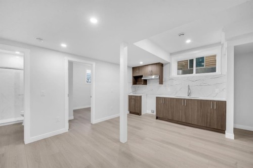 151 Carringham Way Nw, Calgary, AB - Indoor