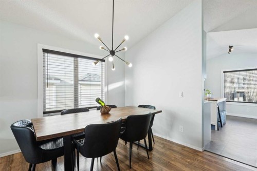 103 Hawkmount Green Nw, Calgary, AB - Indoor Photo Showing Dining Room