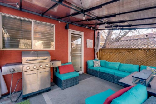 918 11 Avenue Se, Calgary, AB - 