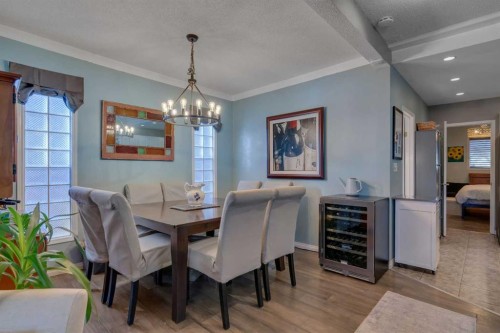 918 11 Avenue Se, Calgary, AB - Indoor Photo Showing Dining Room