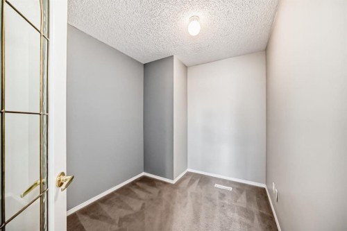 213 Prestwick Circle Se, Calgary, AB - Indoor Photo Showing Other Room