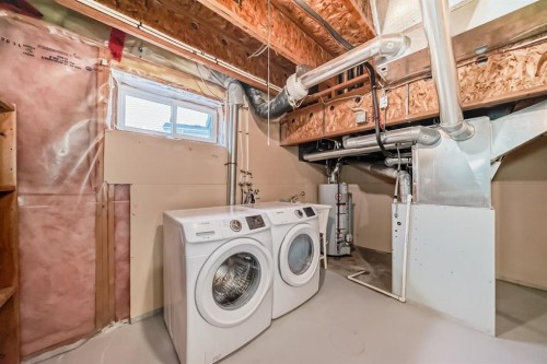 213 Prestwick Circle Se, Calgary, AB - Indoor Photo Showing Laundry Room