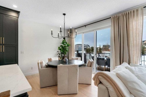 1176 Cranbrook Gardens Se, Calgary, AB - Indoor Photo Showing Living Room