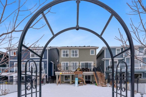 1176 Cranbrook Gardens Se, Calgary, AB - Outdoor