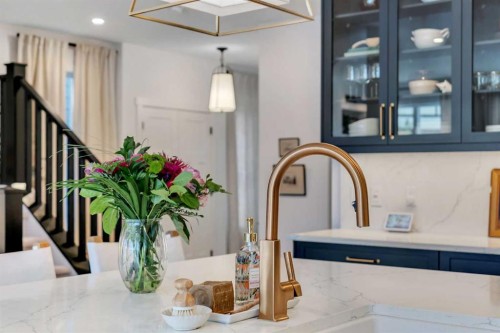 1176 Cranbrook Gardens Se, Calgary, AB - Indoor Photo Showing Other Room