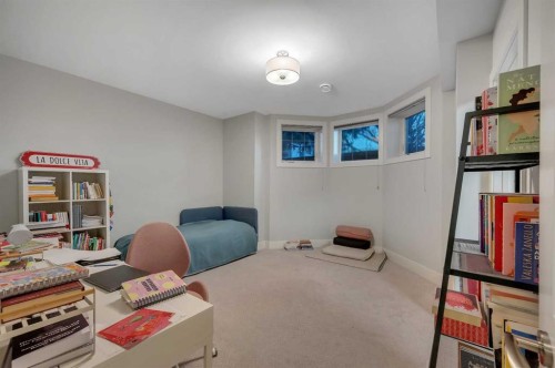 1708 23 Avenue Nw, Calgary, AB - Indoor