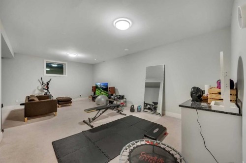 1708 23 Avenue Nw, Calgary, AB - Indoor Photo Showing Gym Room