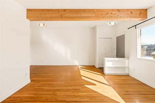 75 Galbraith Drive Sw, Calgary, AB - Indoor Photo Showing Other Room