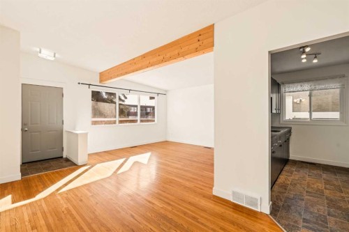 75 Galbraith Drive Sw, Calgary, AB - Indoor