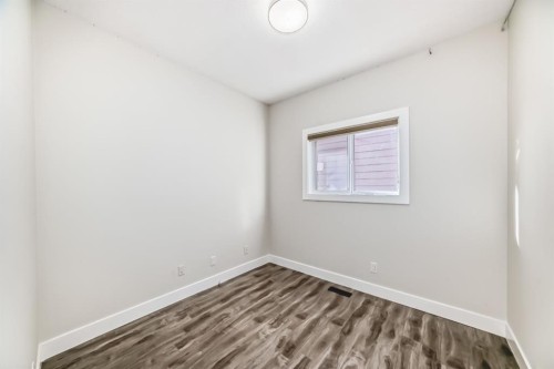 70 Martha'S Meadow Close Ne, Calgary, AB - Indoor Photo Showing Other Room