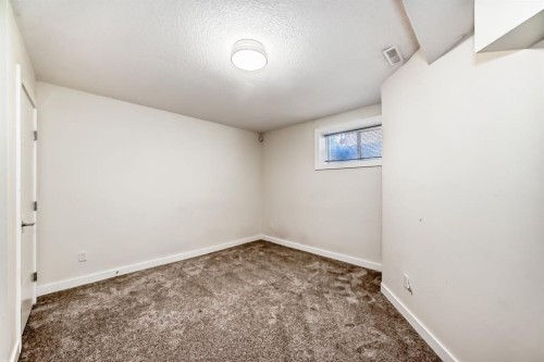 70 Martha'S Meadow Close Ne, Calgary, AB - Indoor Photo Showing Other Room