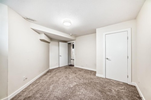 70 Martha'S Meadow Close Ne, Calgary, AB - Indoor Photo Showing Other Room