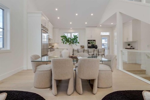 90 Treeline Gardens Sw, Calgary, AB - Indoor Photo Showing Dining Room