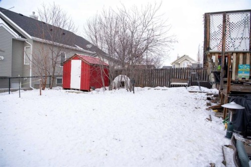 283 Highland Circle, Strathmore, AB - Outdoor