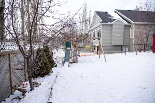 283 Highland Circle, Strathmore, AB - Outdoor