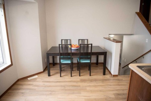 283 Highland Circle, Strathmore, AB - Indoor