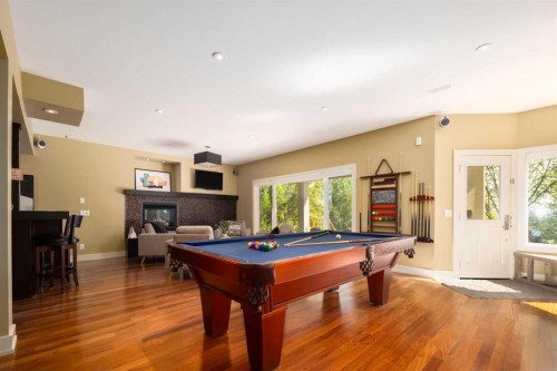 57 Slopes Point Sw, Calgary, AB - Indoor Photo Showing Other Room