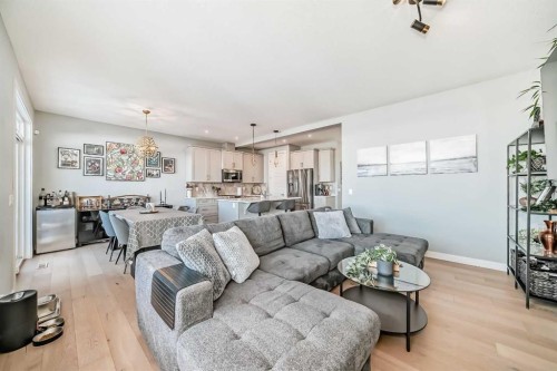 852 Marina Drive, Chestermere, AB - Indoor Photo Showing Living Room