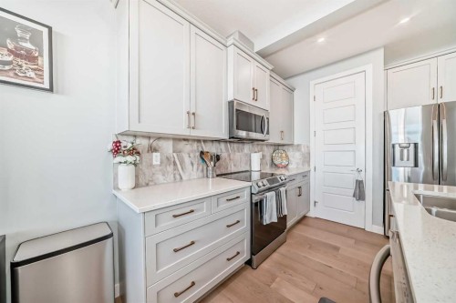 852 Marina Drive, Chestermere, AB - Indoor Photo Showing Kitchen With Upgraded Kitchen