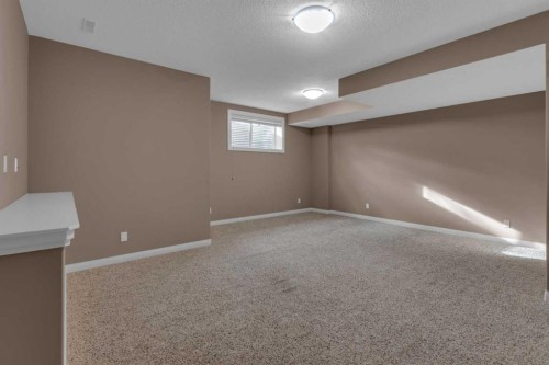 2534 3 Avenue Nw, Calgary, AB - Indoor