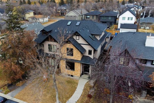 2534 3 Avenue Nw, Calgary, AB - Outdoor