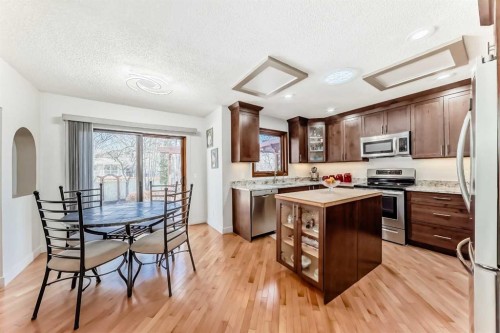 17140 Sundown Road Se, Calgary, AB - Indoor