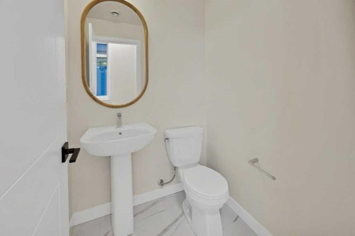 14808 1 Street, Calgary, AB - Indoor Photo Showing Bathroom