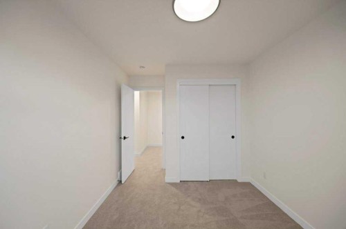 14808 1 Street, Calgary, AB - Indoor Photo Showing Other Room
