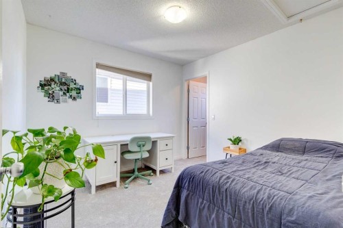 460 Silverado Plains Circle Sw, Calgary, AB - Indoor Photo Showing Bedroom