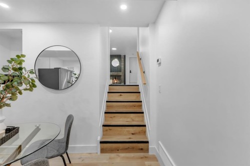 208 Cedarille Green Sw, Calgary, AB - Indoor Photo Showing Other Room