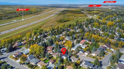 208 Cedarille Green Sw, Calgary, AB - Outdoor With View