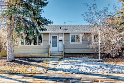 611 Meota Road Ne, Calgary, AB - Outdoor