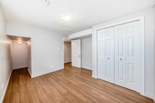 611 Meota Road Ne, Calgary, AB - Indoor Photo Showing Other Room