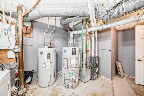 611 Meota Road Ne, Calgary, AB - Indoor Photo Showing Basement