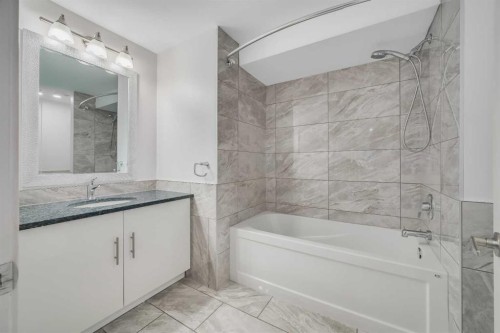 11155 Sacramento Drive Sw, Calgary, AB - Indoor Photo Showing Bathroom