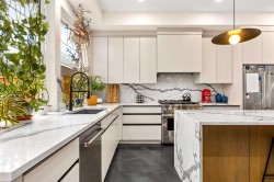 1129 Maggie Street SE Calgary, AB T2G 4L8