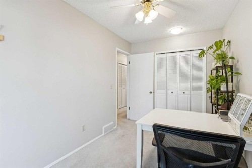 3406 Cedarille Drive Sw, Calgary, AB - Indoor Photo Showing Other Room