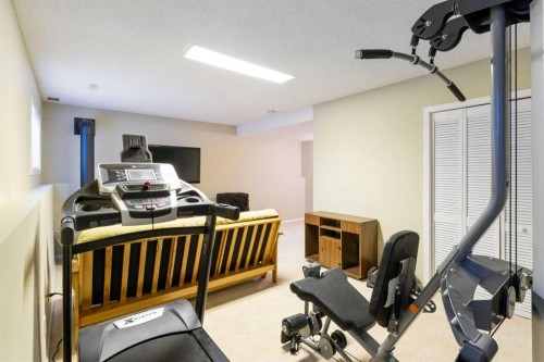 3406 Cedarille Drive Sw, Calgary, AB - Indoor