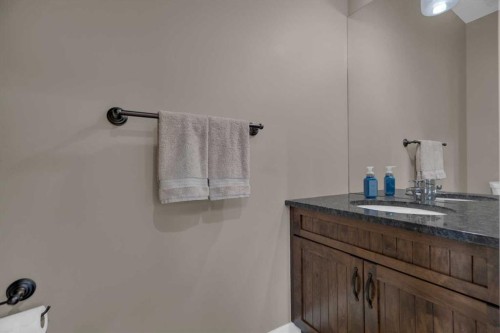 300 Aspenmere Way, Chestermere, AB - Indoor Photo Showing Bathroom