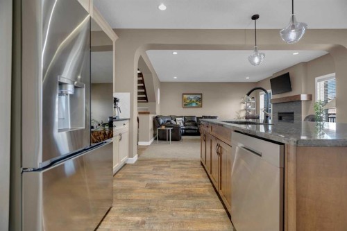 300 Aspenmere Way, Chestermere, AB - Indoor Photo Showing Kitchen With Upgraded Kitchen
