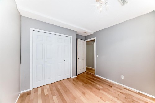 252 Stonemere Place, Chestermere, AB - Indoor Photo Showing Other Room