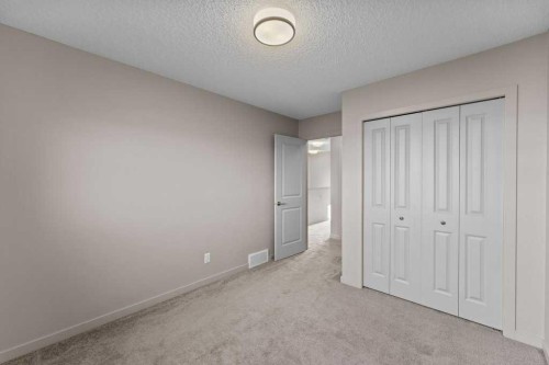 251 Sunrise View, Cochrane, AB - Indoor