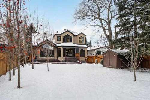 6002 Bow Crescent Nw, Calgary, AB - Outdoor