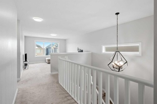 86 Legacy Woods Place Se, Calgary, AB - Indoor Photo Showing Other Room