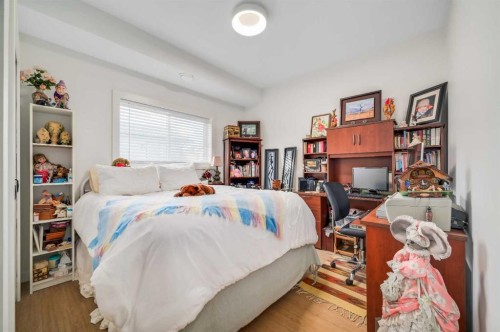 92 2A Street, High River, AB - Indoor Photo Showing Bedroom