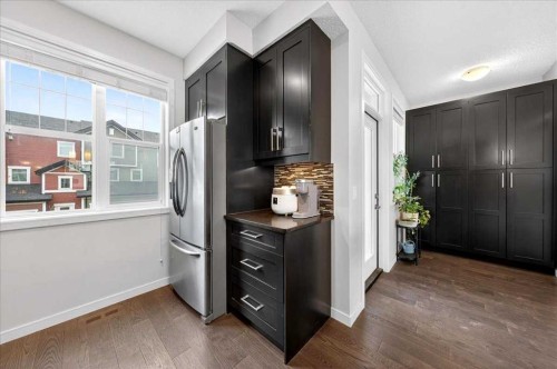 11 Nolan Hill Boulevard Nw, Calgary, AB - Indoor